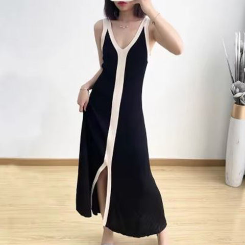 V Neck Sleeveless Dress