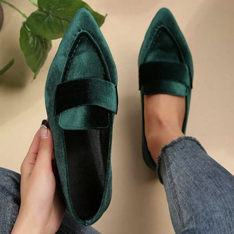 Velour Pointed Loafers