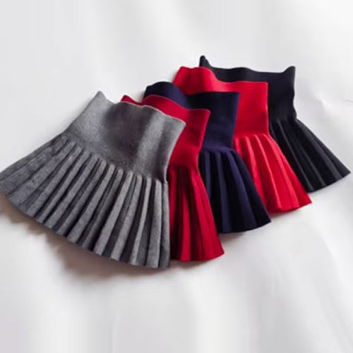 Pleated Knit Skirt