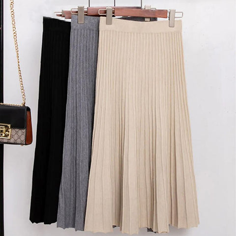 Knit Pleated Skirt