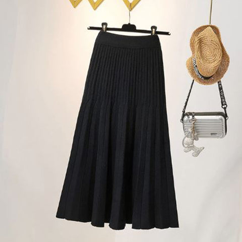 Knit Pleated Skirt