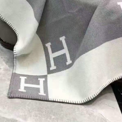 Hermes Blanket – 170 x 135 cm – Cashmere