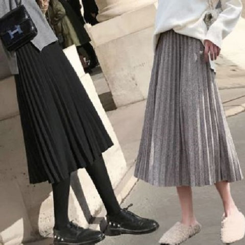 Knit Pleated Skirt