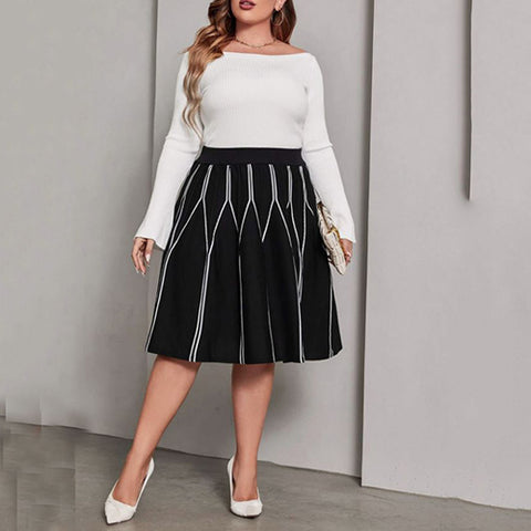 Plus Striped Pattern Pleated Knit Skirt